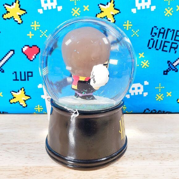 Wizarding World Harry Potter w/ Familiar White Owl Hedwig Water Globe Snow Globe - Picture 6 of 12